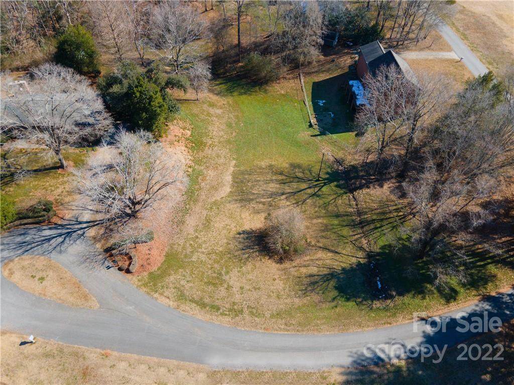 00 Green Court - Photo 1