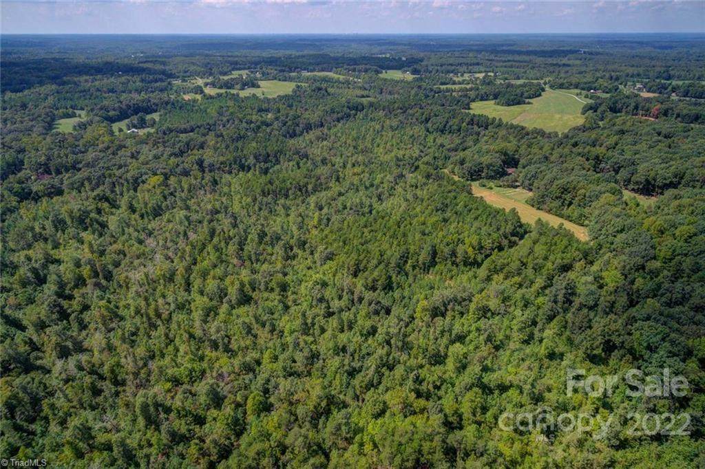 4754 4798 Kanora Drive - Photo 1