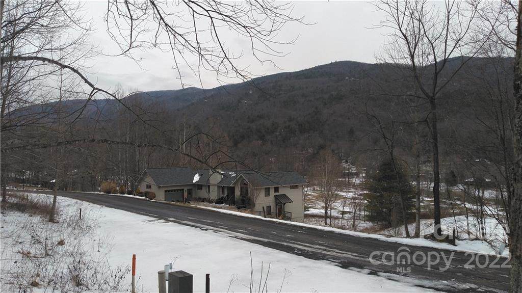 194 Blue Ridge Drive - Photo 1
