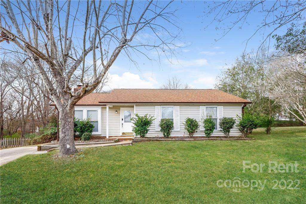 8538 Glenway Court - Photo 1