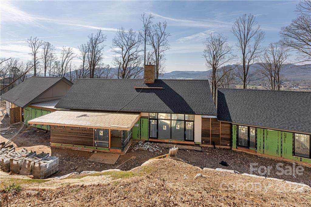 46 Raven Cliff Lane - Photo 1