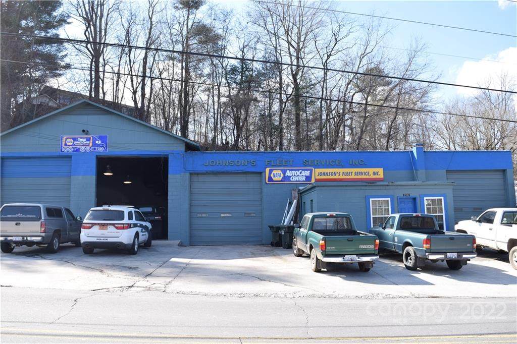 200 Summit Avenue - Photo 1