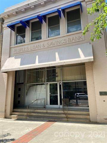 210 Center Street - Photo 1