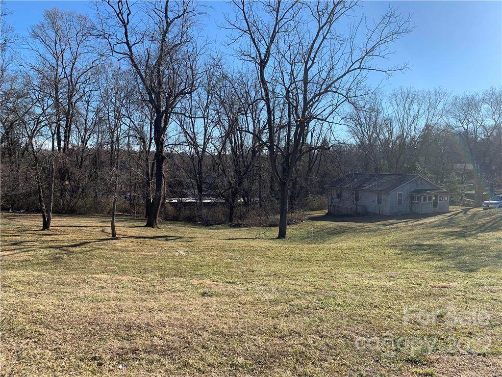 77 Hansel Avenue - Photo 1