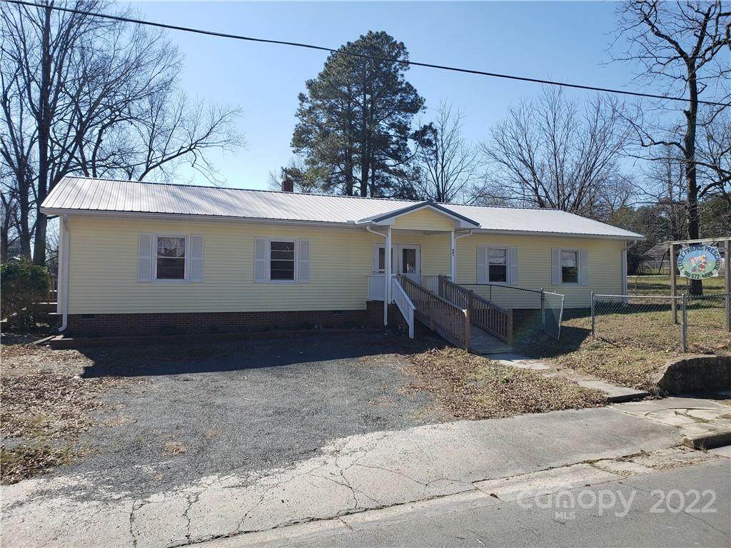 441 Main Street - Photo 1