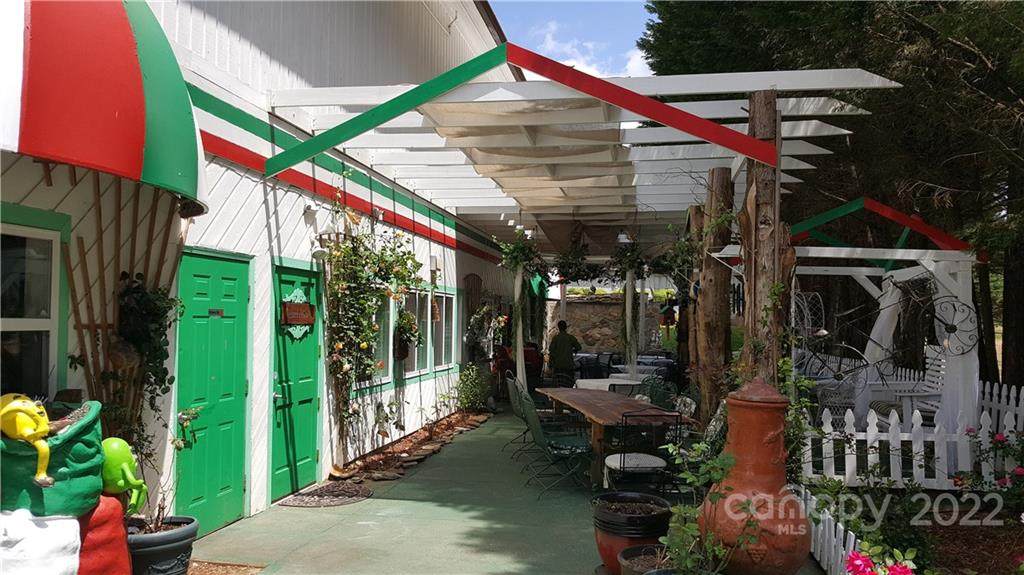 143 Whitney Boulevard - Photo 1