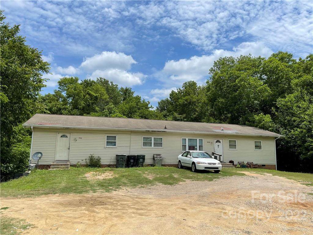 674 Central Drive - Photo 1