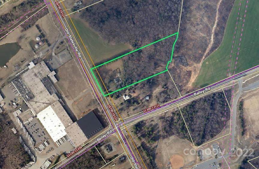 18726 Old Statesville Road - Photo 1