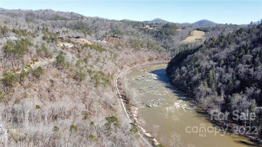 2725 French Broad Parkway - Photo 1