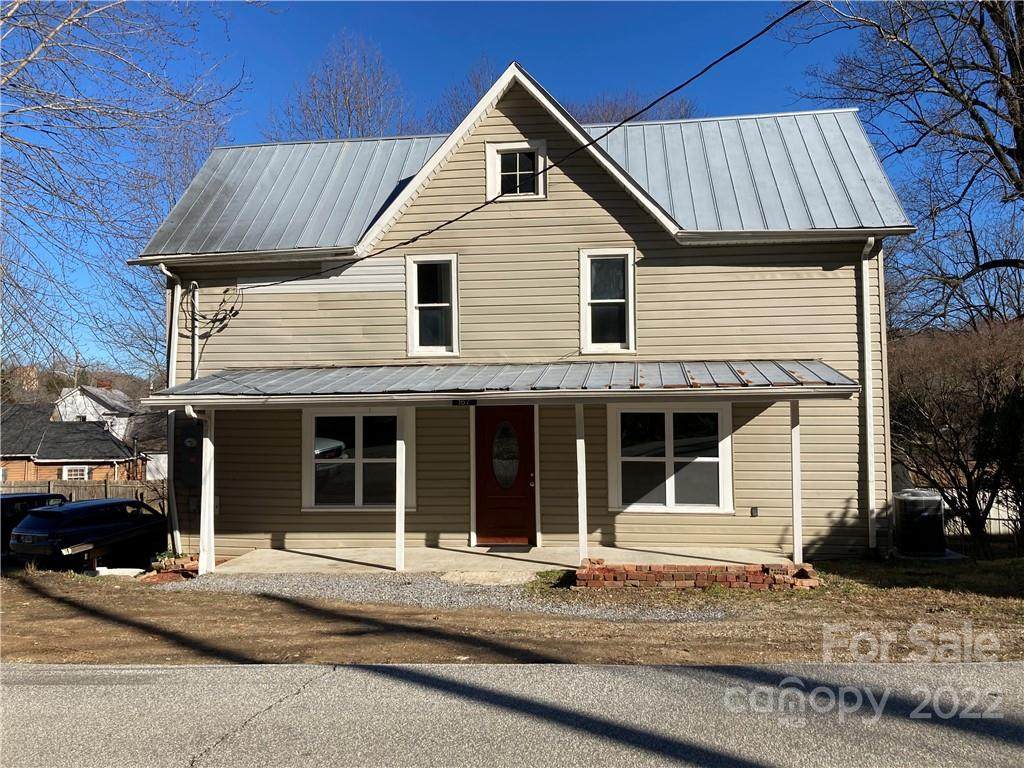 167 Salisbury Avenue - Photo 1