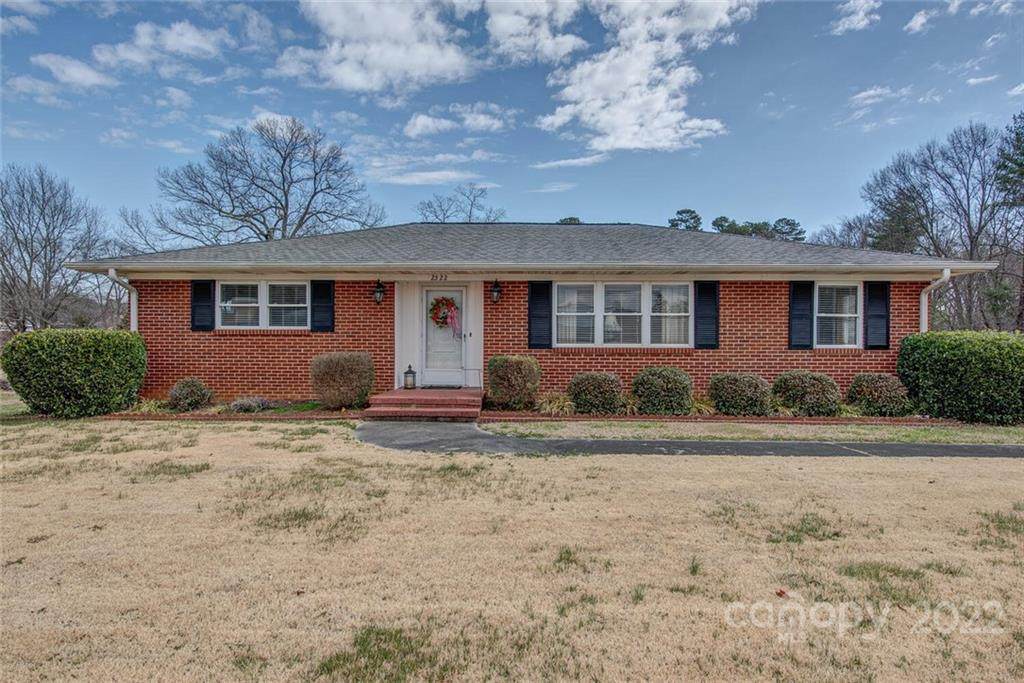 2522 Beaty Road - Photo 1