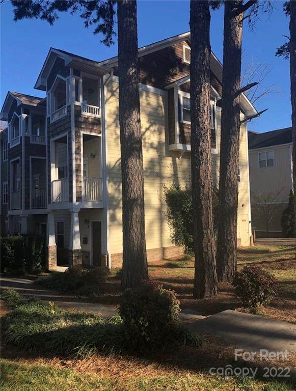 1733 Matheson Avenue - Photo 1
