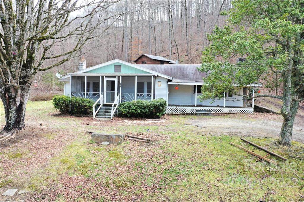 541 Cabin Flats Road - Photo 1