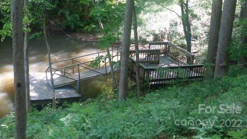 142 Mimosa Road - Photo 1