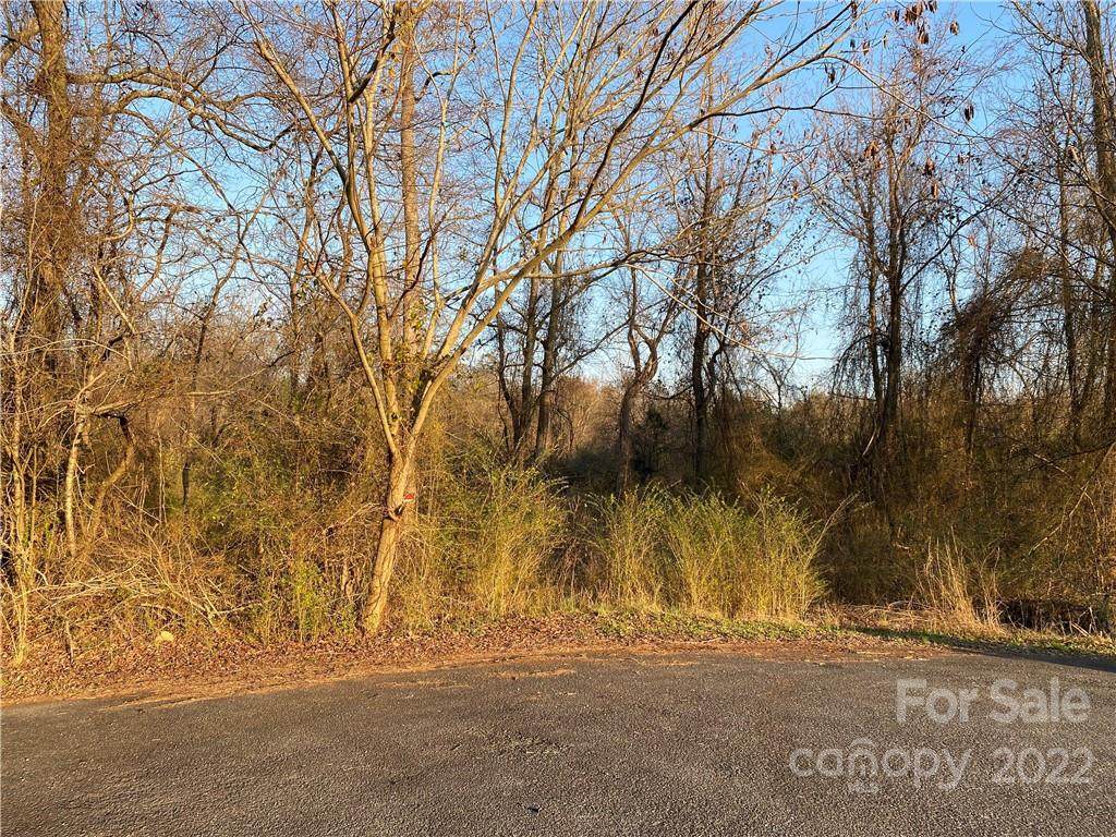 1900 Londonberry Drive - Photo 1