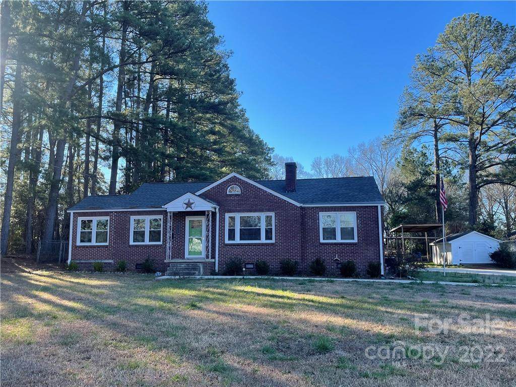516 Lancaster Highway - Photo 1