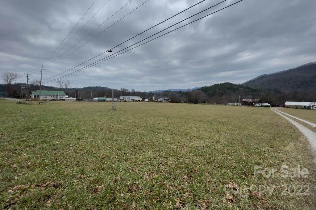 2515 Tallulah Road - Photo 1