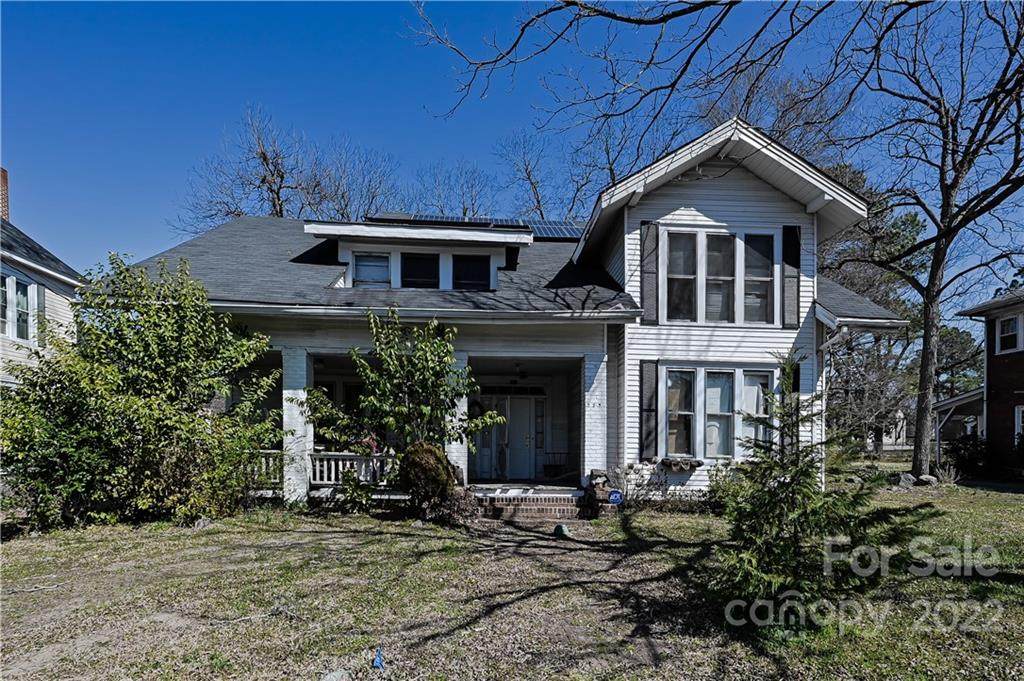109 Pine Street - Photo 1