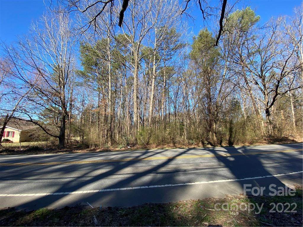 8117 Reames Road - Photo 1