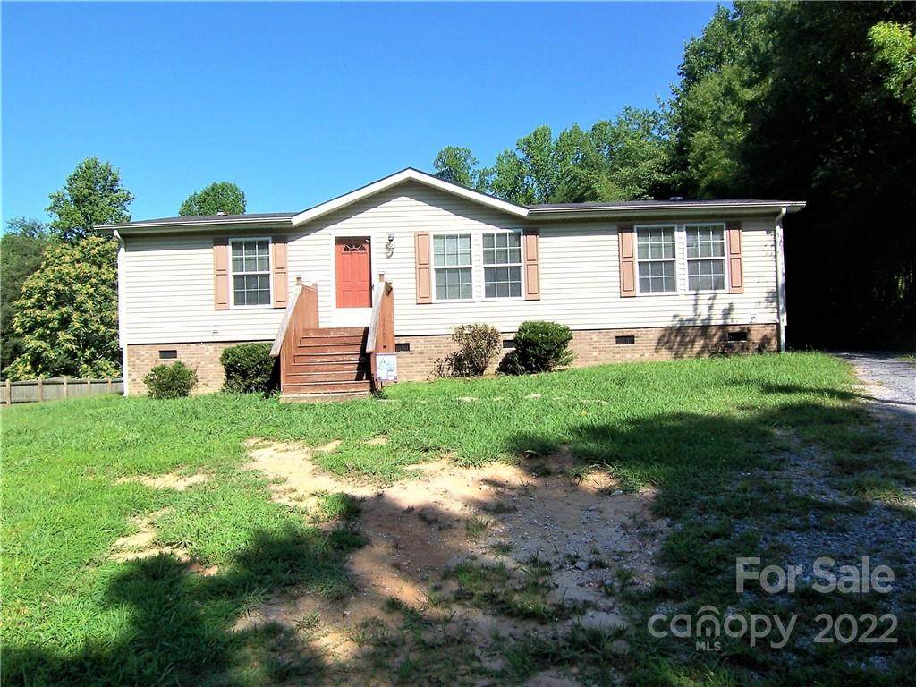 307 Hardin Circle - Photo 1
