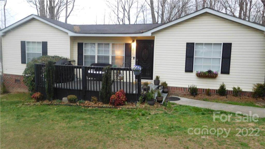 1411 Nightingale Drive - Photo 1