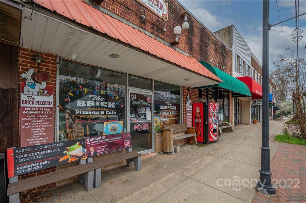 214 Mills Street - Photo 1