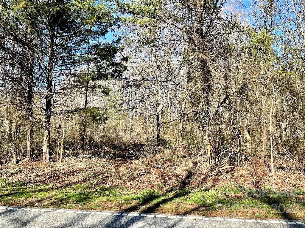 3010 Riverside Drive - Photo 1