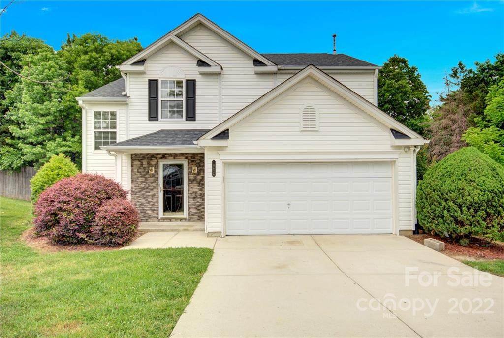 10626 Pickerel Lane - Photo 1