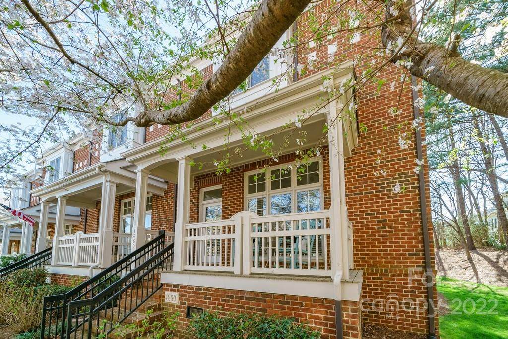4860 South Hill View Drive - Photo 1