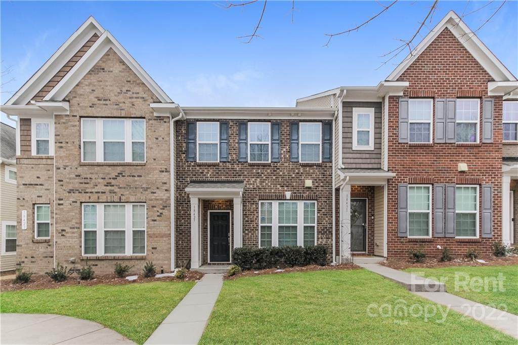 18427 The Commons Boulevard - Photo 1