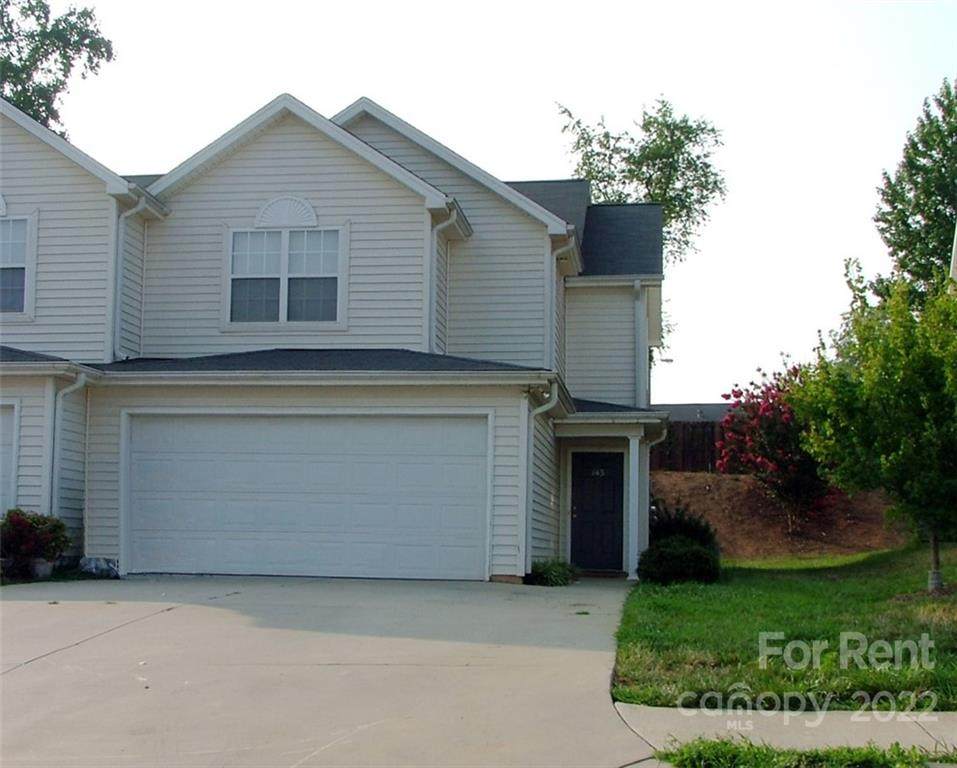 143 Springwood Lane - Photo 1