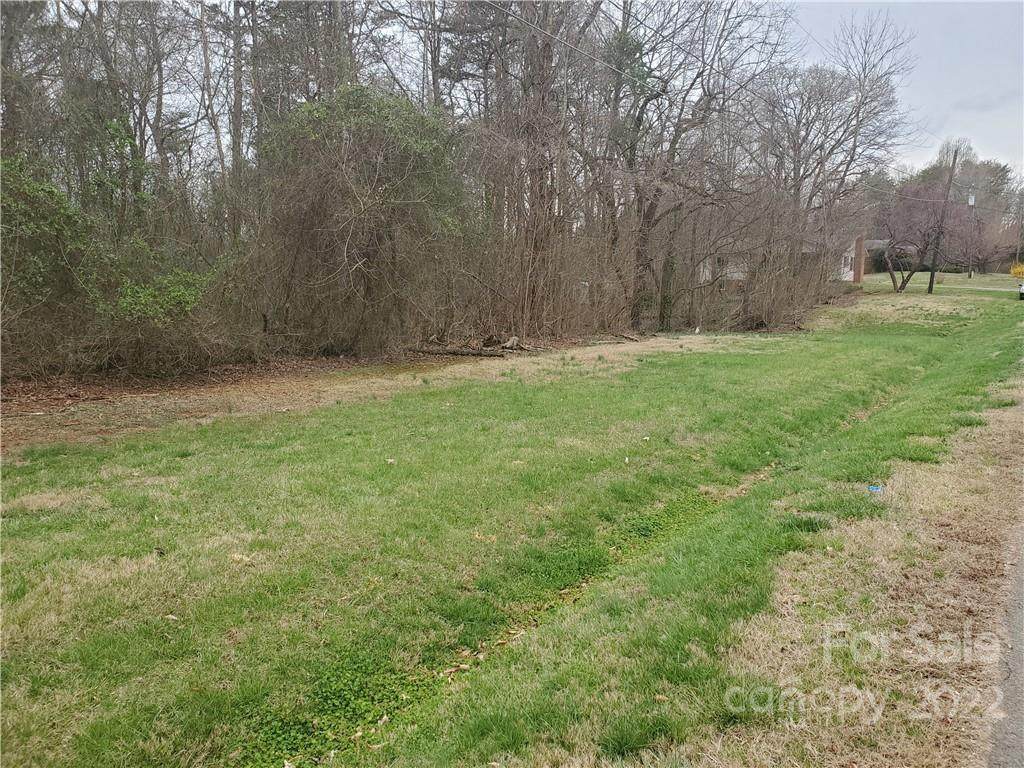000 Whitney Lane - Photo 1