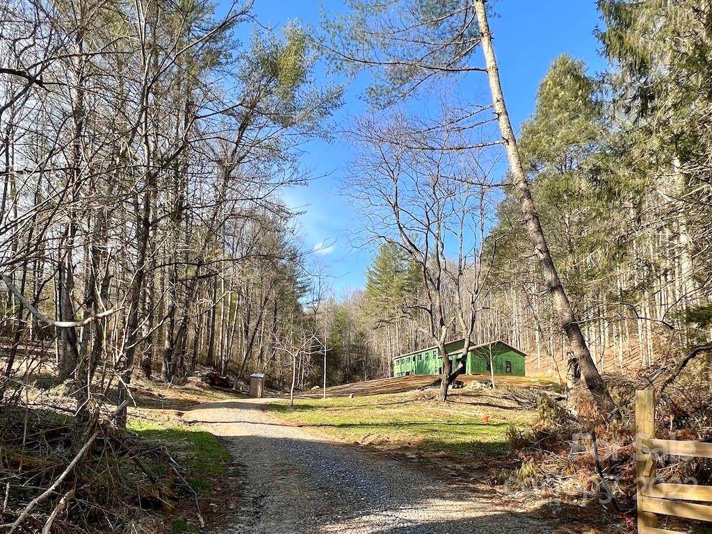 498 Coxes Creek Road - Photo 1