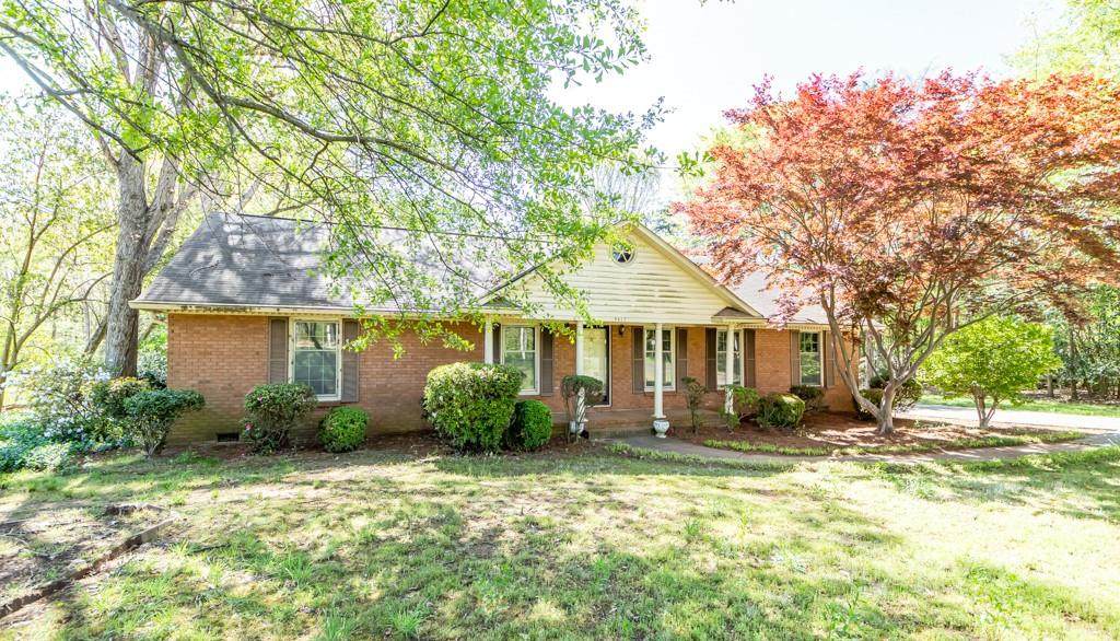 5417 Carmel Road - Photo 1