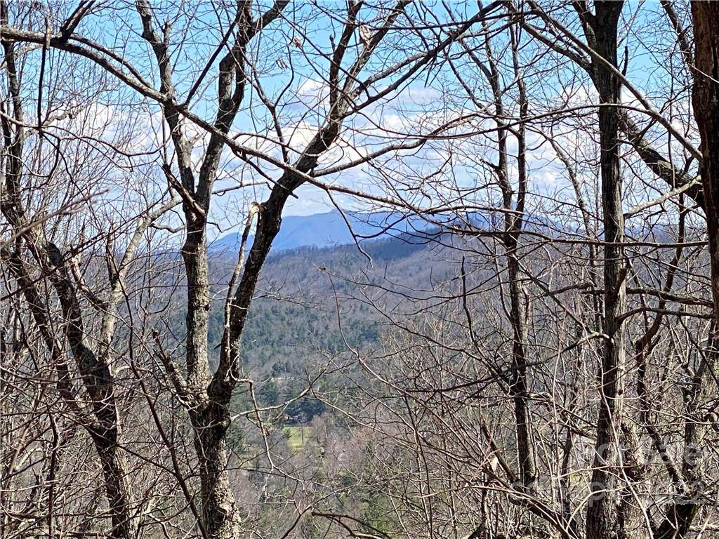 707 Overlook Drive - Photo 1