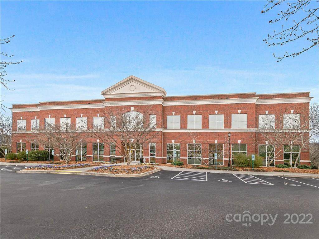 1 Vanderbilt Park Drive - Photo 1