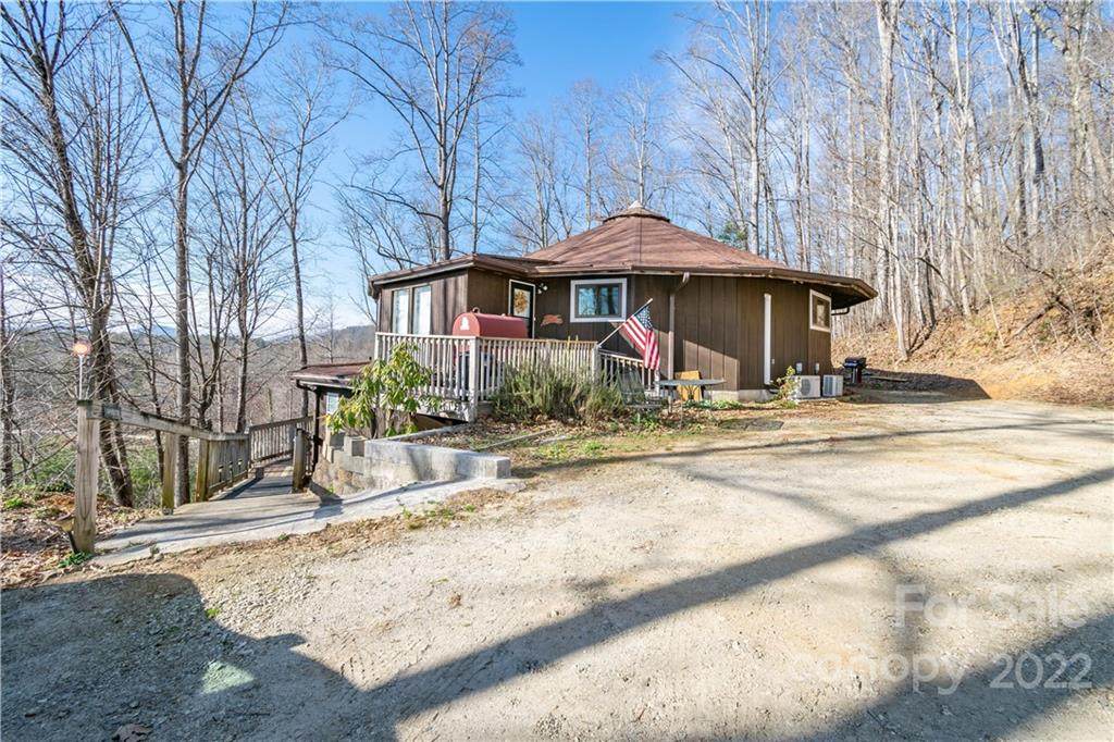 401 Shiloh Drive - Photo 1