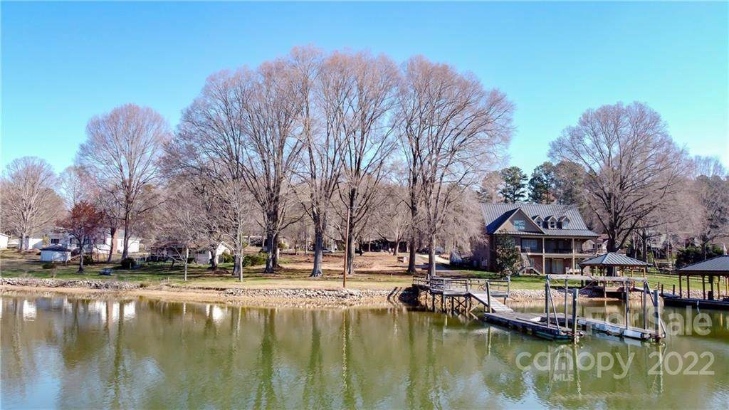 4215 Cascade Street - Photo 1