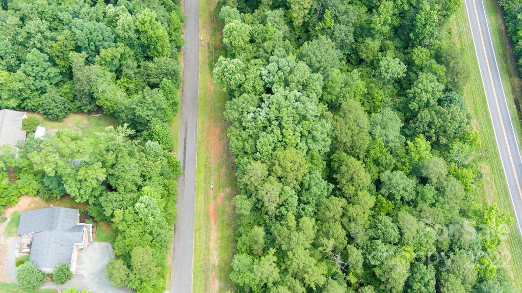 209 Buckskin Lane - Photo 1
