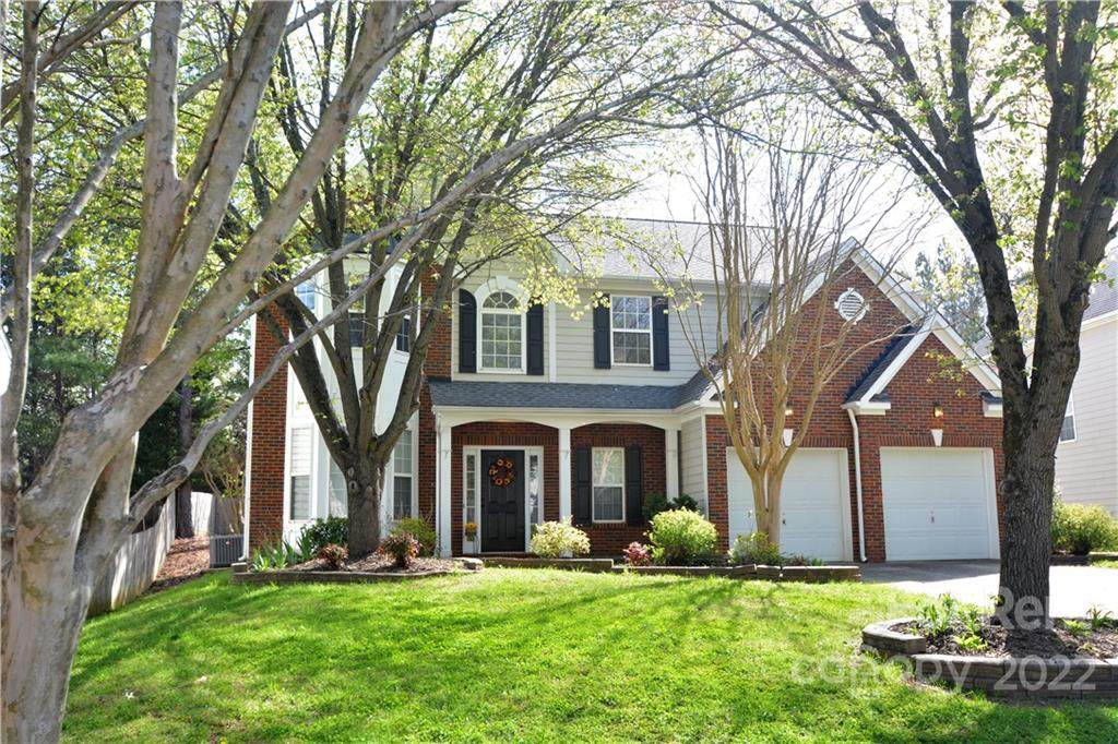 11530 Fox Hill Drive - Photo 1