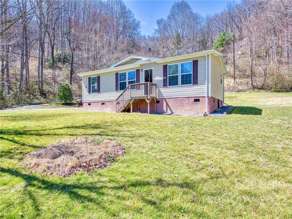298 Bradley Street - Photo 1