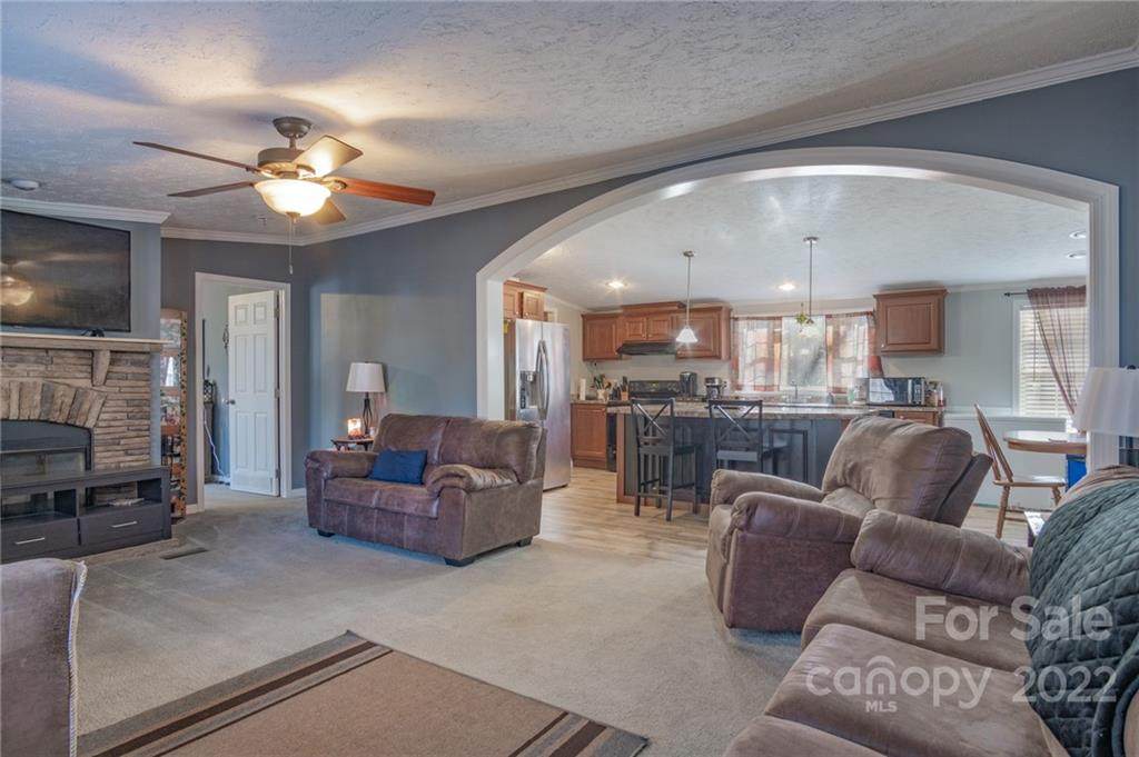 2456 Bonnie Glen - Photo 1
