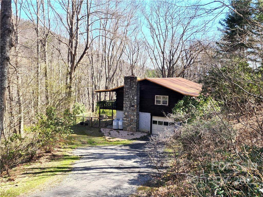 71 Apple Creek Road - Photo 1