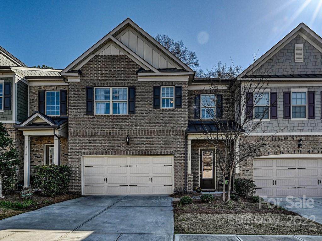 5410 Shannon Bell Lane - Photo 1