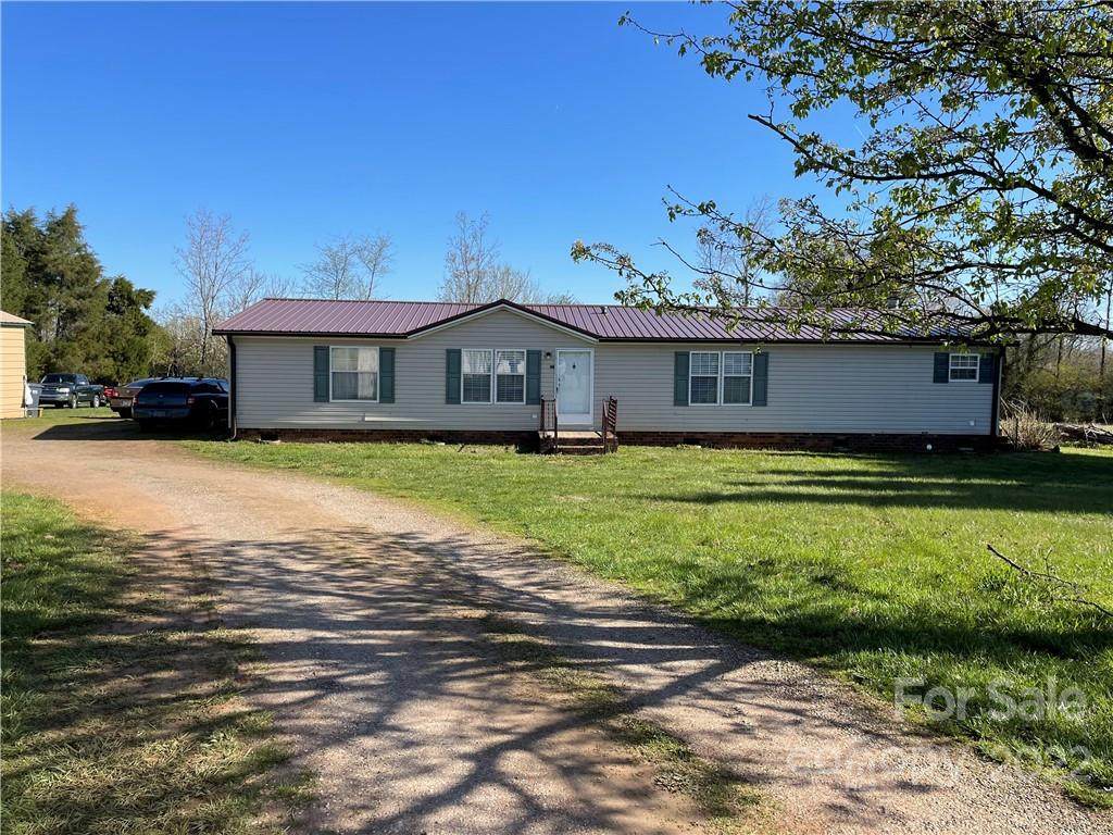127 Raefield Drive - Photo 1