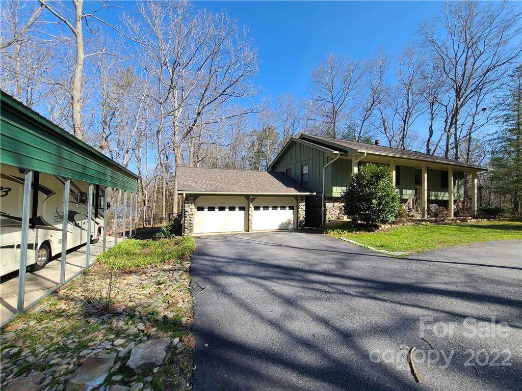 15 Woodmere Drive - Photo 1