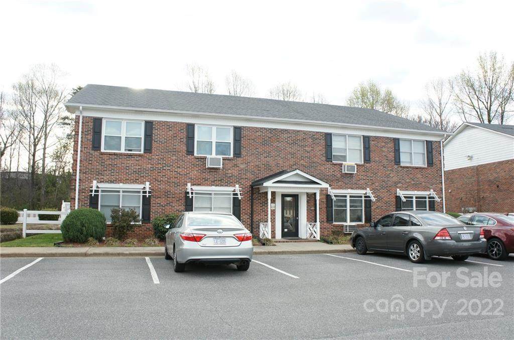 111 Stroupe Road - Photo 1