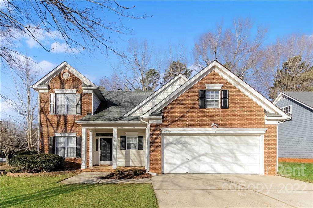 6925 Reedy Creek Road - Photo 1
