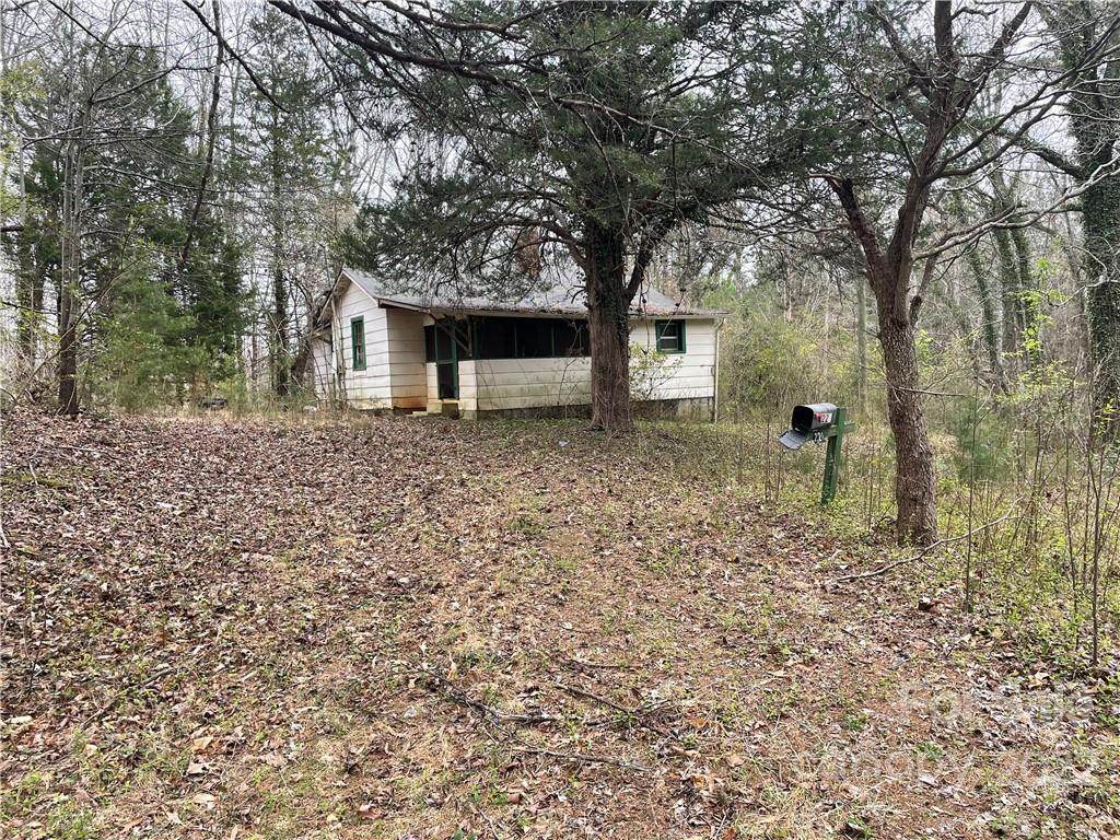 221 Oneal Road - Photo 1