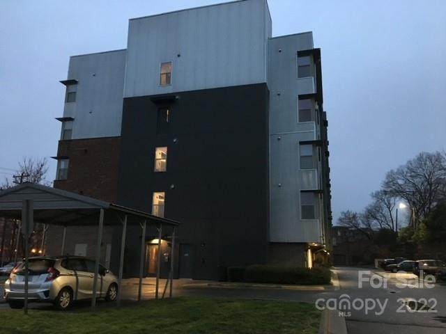 630 Calvert Street - Photo 1